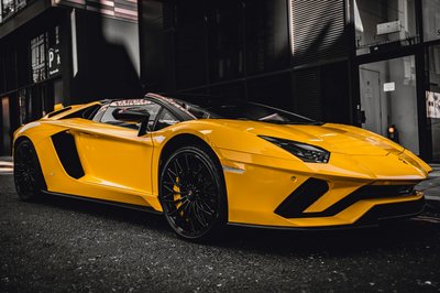 Lamborghini Aventador
